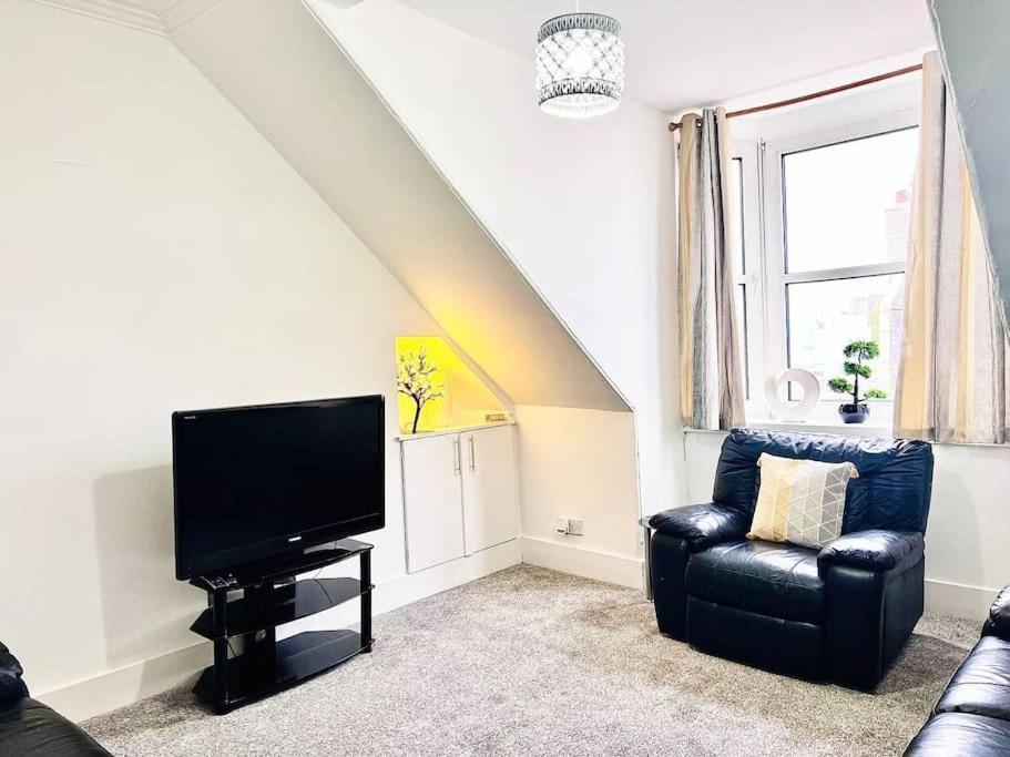 Crown House Two Bedroom Apartment Aberdeen Kültér fotó